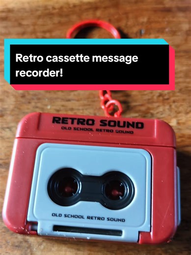 Retro cassette messenger recorder. #giftidea #retro #retromusic #valentine