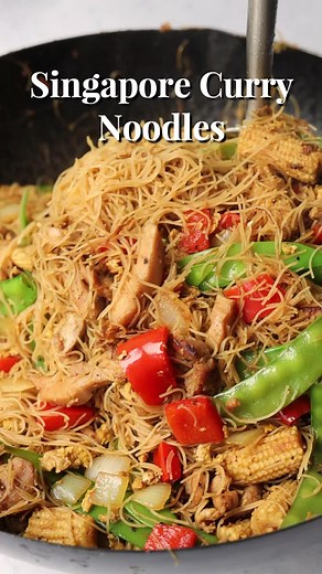 Delicious 30 Minute Singapore Curry Noodles Recipe