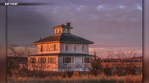 Newbury’s beloved ‘Pink House’ going up for auction
