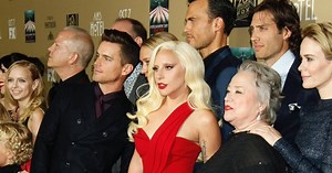 Giới phê bình “phát cuồng” Lady Gaga trong tập đầu tiên của “AHS: Hotel”