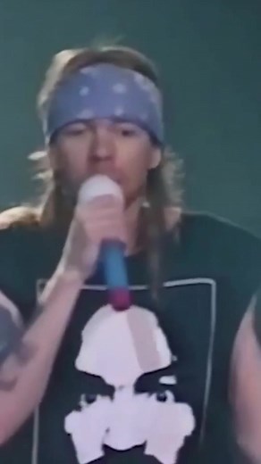 Guns N' Roses Unplugged 1993 Performance of 'Patience'