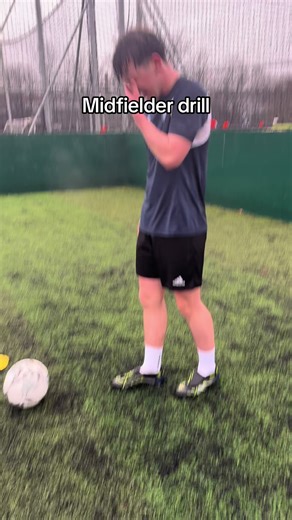 Midfielder Drill Tips for Aspiring Football Coaches