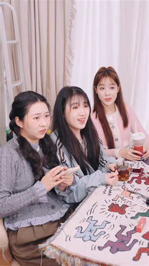 104K views · 3.3K reactions | Cảm giác thế nào khi có một người bạn cùng phòng lớn tuổi hơn p1 | spring review | Facebook