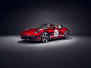 Paying tribute to tradition: the 911 Targa 4S Heritage Design Edition