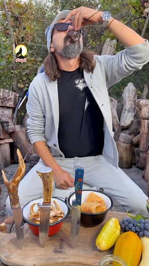 Delicious Roasted Pig Ears Salad Recipe