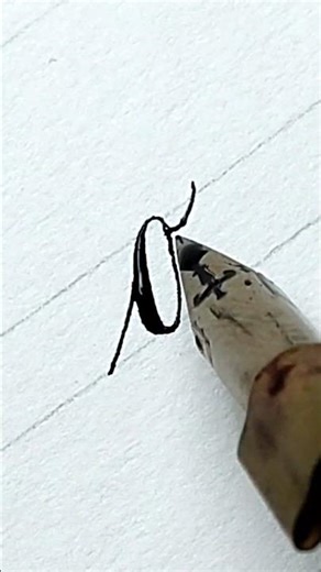 Lowercase 'o' Calligraphy Alphabets #calligraphylettering#calligrphylearning