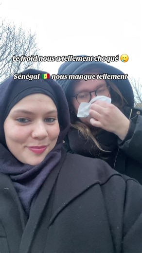 @Mooki Mme Ba ﺏ🤍 #retrouvailles en Europe 🤍 Le choc thermique c’est comment ? Passer de 30 degrés au #Sénégal 🇸🇳 à 5 degrés en France 🇫🇷 et il n’y a ps que les températures qui sont différentes 😔 ici pas de maison familiale, mais de la famille et des amis éparpillés dans tous les sens 💛 #senegalaise_tik_tok #pourtoi #francesenegal