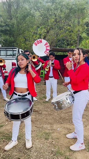 156K views · 2.1K reactions | Salay  | Gran Banda "SON PERU" | Facebook