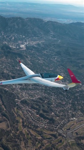Beautiful flight over Southern California sky. The Red Bull glider looks amazing with Maple’s stunning livery, shared by the awesome @simsoaringclub. Smooth air, calm vibes, pure flying joy 🤍 #gliding #sailplane #soaring #flightsimulator #aviation | Glider Airstrip