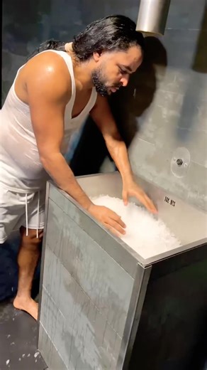 Do you know what ice therapy is used for? 🧊