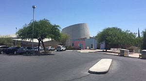 Las Vegas-Clark County Library District announces instant digital card amid coronavirus