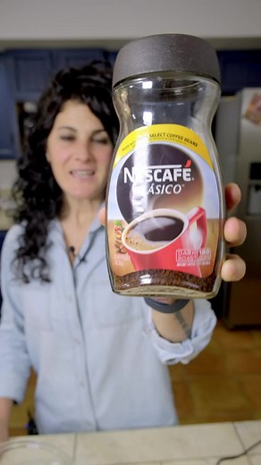 How to use instant coffee like an Italian! Try whipping it with sugar and very cold water to make a thick, frothy treat: crema di caffè#coffee #cremadicaffè #nescafe #instantcoffee #recipeeasyrecipe #dessert #italianfood