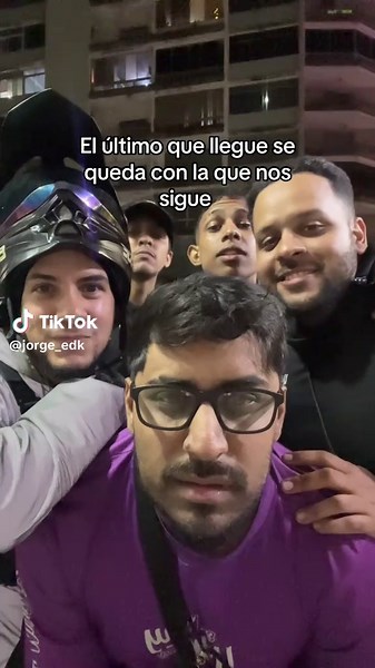 El último que llegue @Jose Mora 🔥 @El Chamo Del Casco💜 @Jesús lemus @💜JAVIER BIKERSS 💜 #ellas #trend #caracasvenezuela #fypシ゚ #moto