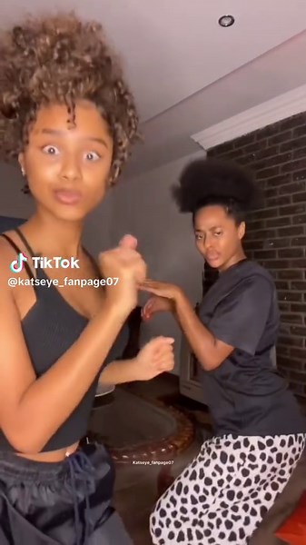 Tyla's Energetic Twerk Performance