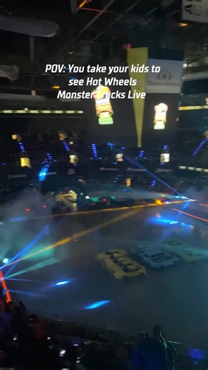 The ultimate adrenaline rush for your family – live at Hot Wheels Monster Trucks: Glow-N-Fire! | Hot Wheels Monster Trucks Live