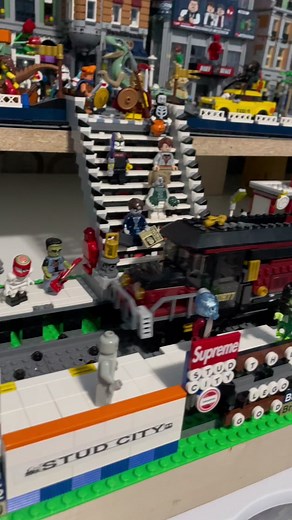 Spooky Lego Halloween Train Set Review - LEGO 70424 Hidden Side Ghost Train Express