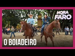 Rodrigo Faro vira boiadeiro e anda a cavalo com Ana Castela