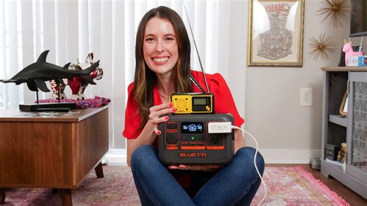 Creating an emergency tech kit? Here's what you should include.