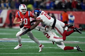 Patriots backup offensive linemen step up in Monday night win vs. Giants