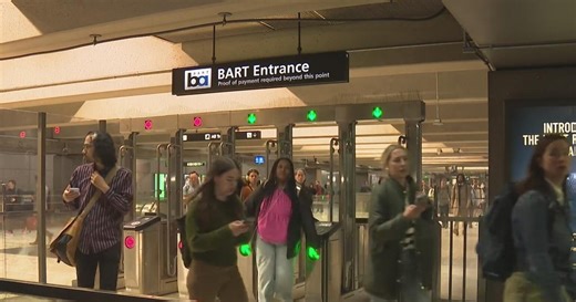 Clipper card outage impacting commuters throughout Bay Area