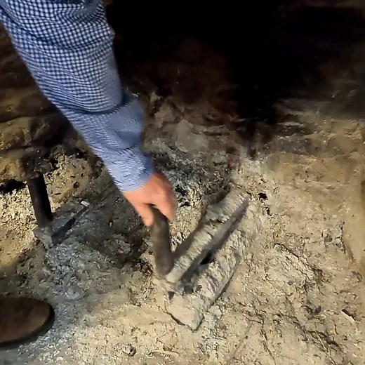 Crafting a landmark guided only by memory #history #adventures #preservation | Adventures Into History