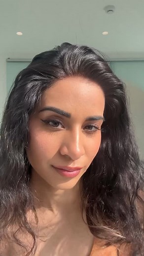 55K views · 374 reactions | COMING SOON - Receding Hairline Band - 7” Forehead Coverage. Drop 2 - 2nd February at 9PM IST ‼️ Band Demonstrated - 7” Receding Hairline Band in Curly, Natural Black. | 1 Hair Stop India | Facebook