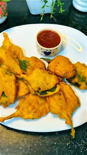 Palak Pakode in Just 10 Minutes 🤩 | Crispy Spinach Fritters