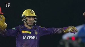 A special win for Kolkata Knight Riders With 38 needed from 30 balls, #SRH had everything under their control but some tight and disciplined bowling by #KKR bowlers have helped them snatch a thrilling victory. Varun Chakravarthy had 9 runs to defend in the final over and he did it successfully. bit.ly/TATAIPL-2023-47 #TATAIPL #SRHvKKR #IPL2023 | IPL - Indian Premier League
