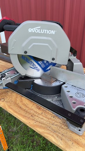 How do you cut steel? This @evolutionpowertools_usa S355 Steel Miter saw makes cutting angles very easy. This 14” cold cut saw will miter 46-degrees in either direction. Our full review will be on our YouTube channel later this afternoon. #shoplife #evolutionpowertools #welding #welder #weldernation #diy #howto #mondaymotivation