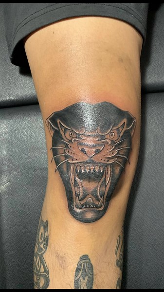 Unique Knee Tattoo Designs | Sentro Tattoo Inspiration