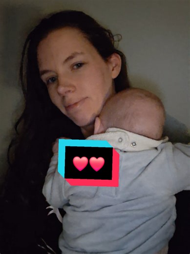 Câlins de Bébé : Moments Inoubliables