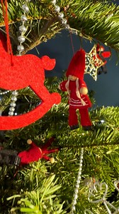 Merry Christmas from Little Little Little Alex Horne 🎄 | Taskmaster