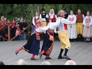 Swedish National Folk Dance at Skansen/Dans Național Popular Suedez la Skansen