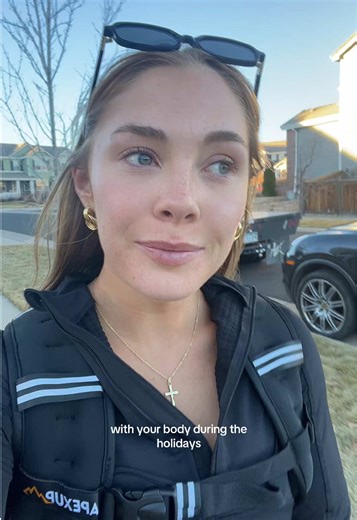 it’s been a long time coming & little ellie would be so incredibly proud #healing #enjoyingtheholidays #memoriesovermacros #healingrelationshipwithfood #fitness