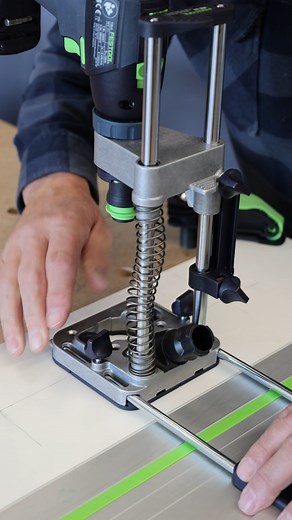 It's quick and easy to set up your Festool MB 40 drilling attachment onto the guide rail with the FSA-MB 40 guide adapter. Perfect for precise and accurate work! 😍💯 #festoolireland #attachment #drilling #woodworking #powertools #festoolsystem | Festool
