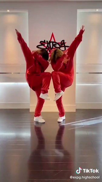 EXILE NAOTOさんDIRECTIONのジャージ紹介