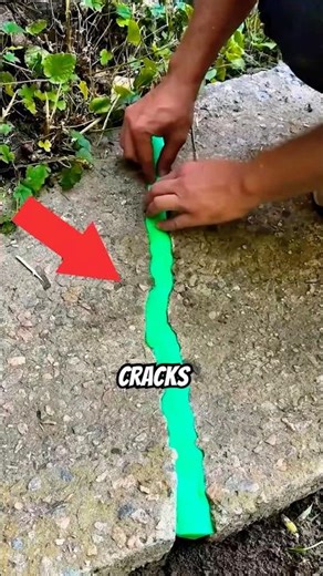 How to fix pavement cracks with pool noodles! (@ProductivePanda)