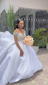 _ jojo_wedding flowers _ #weddings | RareMagic Photography