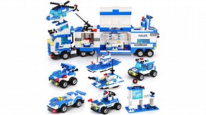 Watch City Police Station Mobile Command Center Truck on Amazon Live