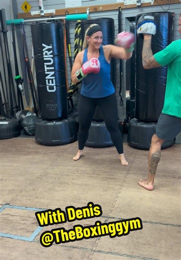 Kickboxing and Boxing Combos with Denis at The Boxing Gym
