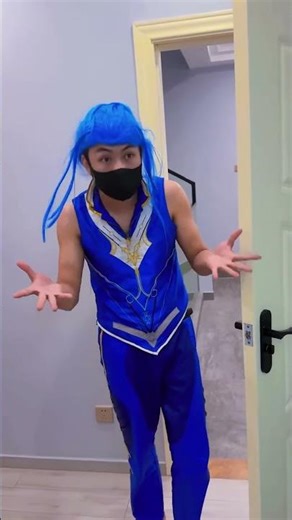 The crystal shoes Tang San gave Tang Lao Liu in "Dou Luo Da Zhou" are beautiful! #斗罗大陆#唐三#小舞#唐老六