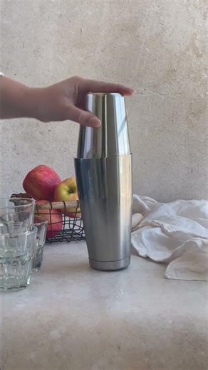 Refreshing and Easy Apple Martini, Perfect for a Fall Day