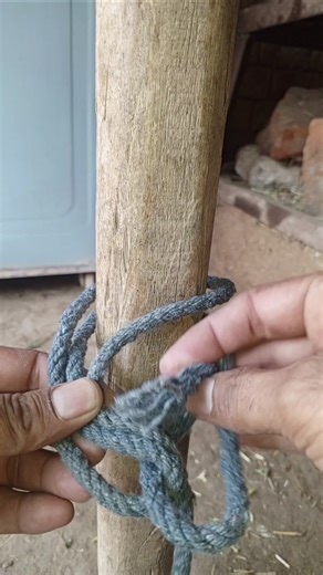 "Unique Double-Loop Knot Technique | How to Tie a Rope on a Thick Wooden Rod#KnotTutorial #RopeKnot