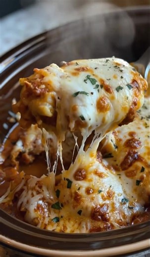 This has become a household favorite—we just can’t get enough of it! Full recipe 👇 💬 | Recipes Feed