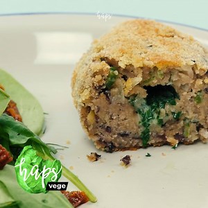 Kotlety z fasoli Jaś Fasola jest nieoficjalnym ambasadorem tej potrawy. Tu cały przepis: http://bit.ly/2tuVhvQ Instagram: @haps_food | Haps