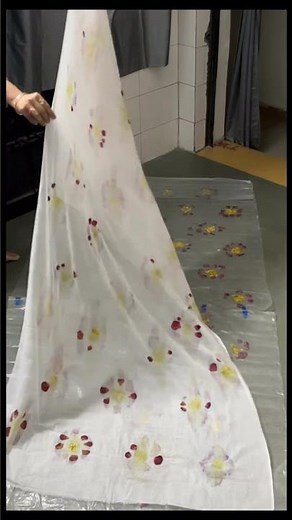 First time Making of eco print with beautifull flowers💕💕💕so excited for the end results 🥹🥹