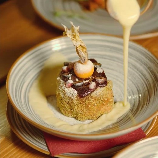🍽️ A Taste of Hungary | Beautiful Traditional Dishes at Mákos Guba Restaurant