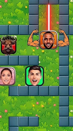 RONALDO & ISHOWSPEED & GEORGINA & MsBEAST I FootballMaze Challenge! Who Wins 😱⚽ #shorts #maze #games