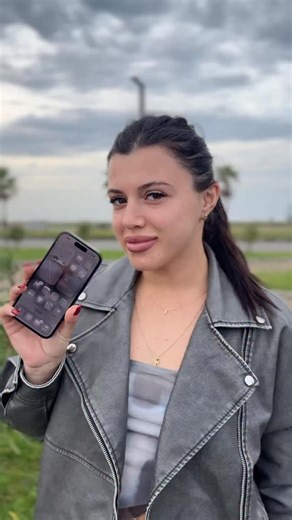 𝒮 𝒶 𝓁 ℴ 𝓂 ℯ ꨄ on Instagram: "Tired of a boring home screen? Watch how I use Colorful Widget to make my phone aesthetic and fun!❤️ #ColorfulWidget #iPhoneAesthetic #apptutorial"