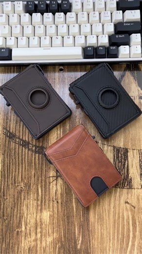 Convenient RFID Wallet for Safe Information Storage